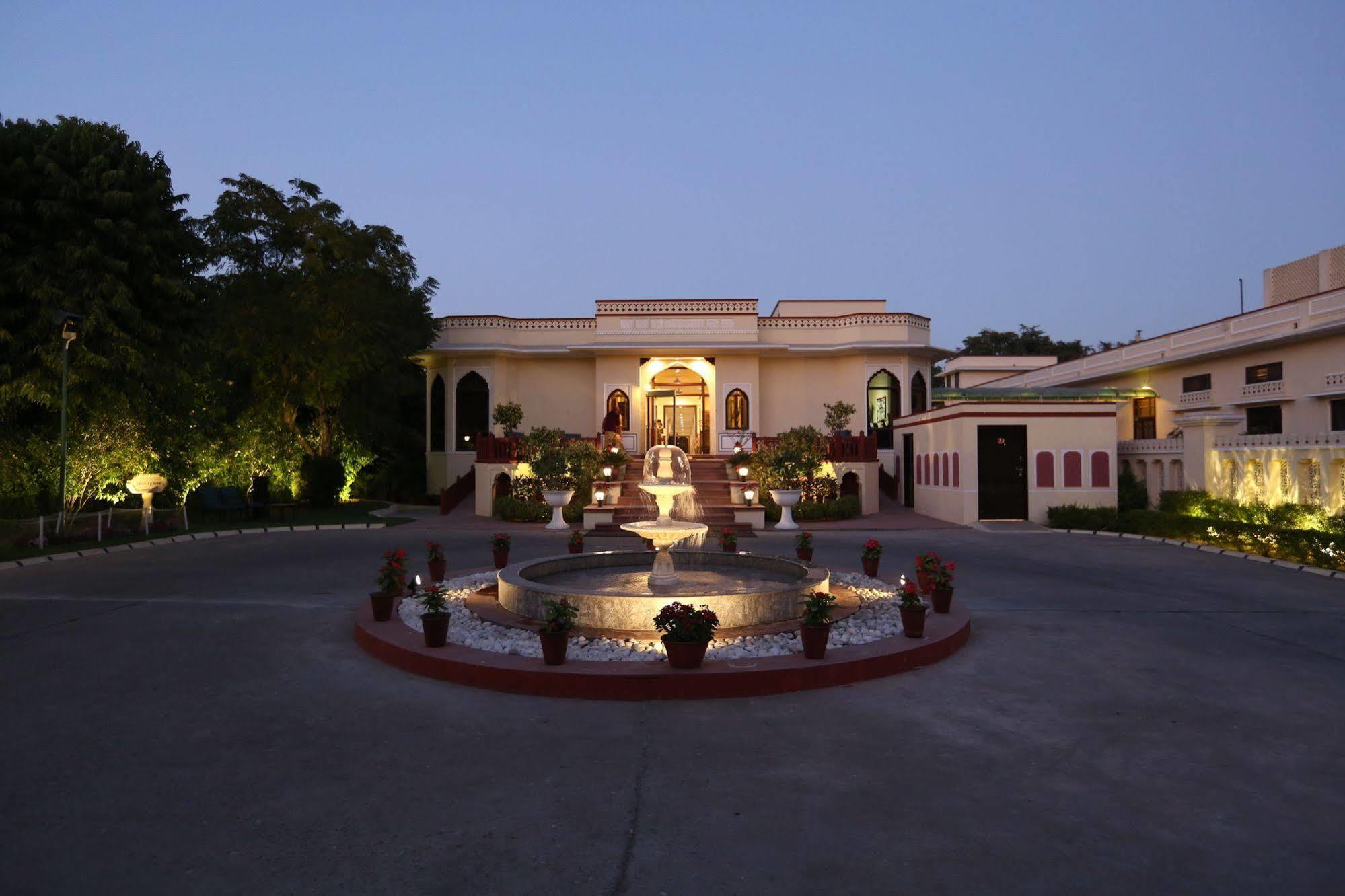 Sawai Man Mahal Hotel Jaipur Ngoại thất bức ảnh